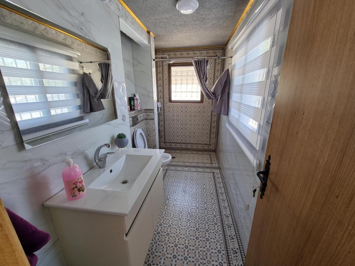 Ferienwohnung אלאפנדי Madschdal Schams Exterior foto